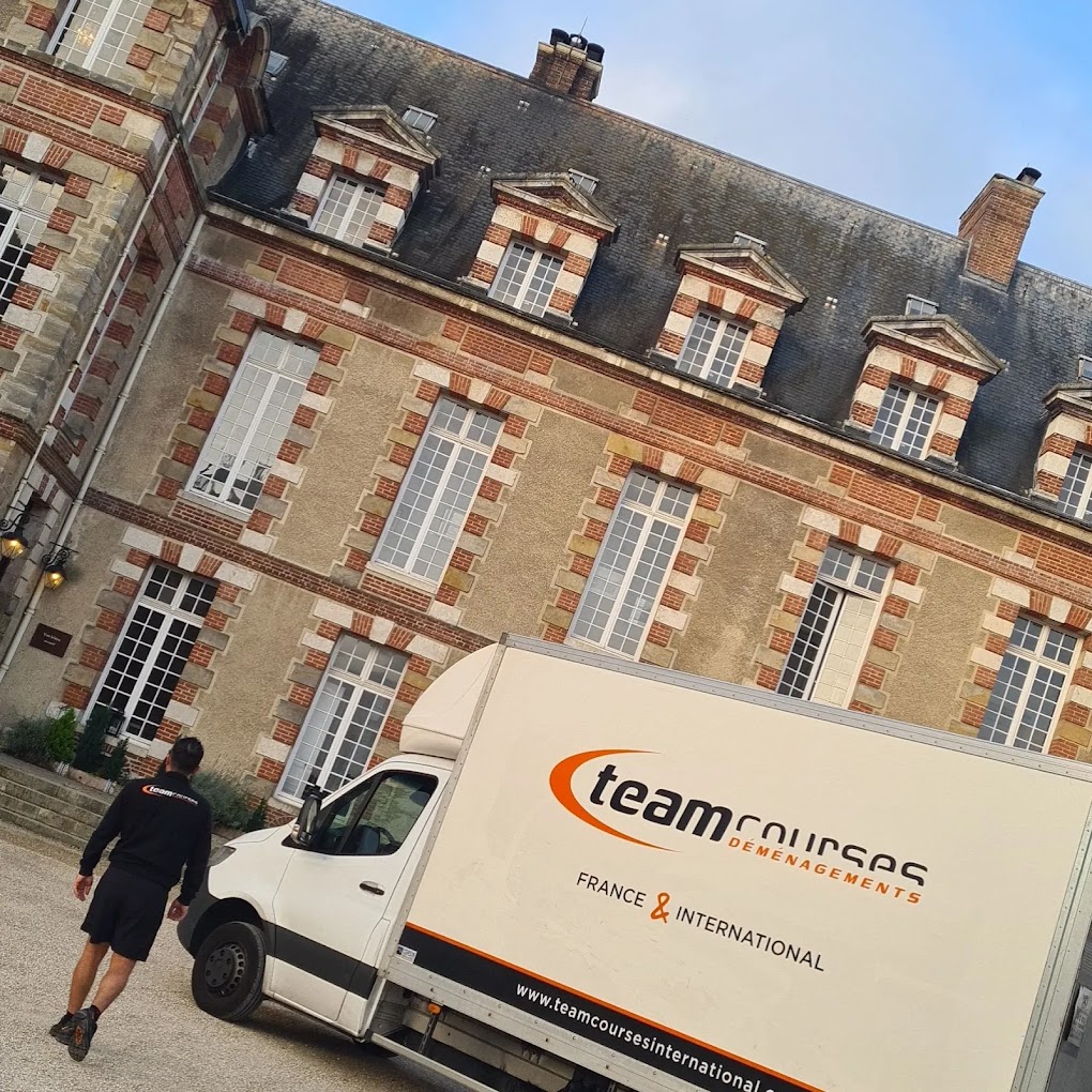 Monte-meuble Team Courses à Paris